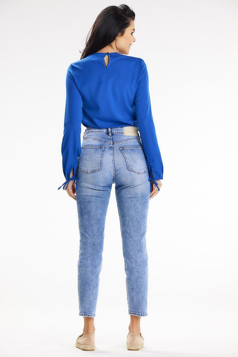 Blouse model 195851